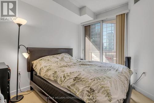 1014 - 85 Bloor Street E, Toronto, ON - Indoor Photo Showing Bedroom