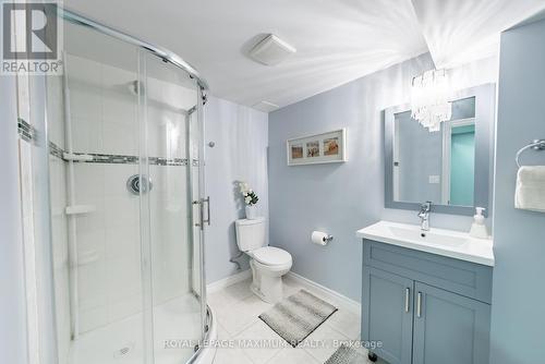 357 Old Harwood Avenue, Ajax, ON - Indoor Photo Showing Bathroom