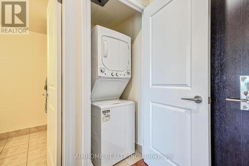 411 - 111 Upper Duke Crescent, Markham, ON - Indoor Photo Showing Laundry Room