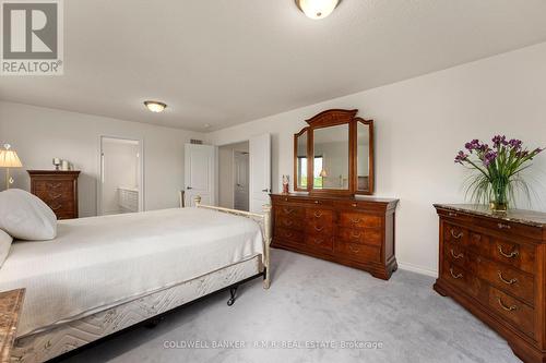 55 Logan Lane, Kawartha Lakes, ON - Indoor Photo Showing Bedroom