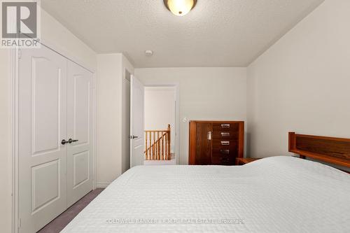 55 Logan Lane, Kawartha Lakes, ON - Indoor Photo Showing Bedroom