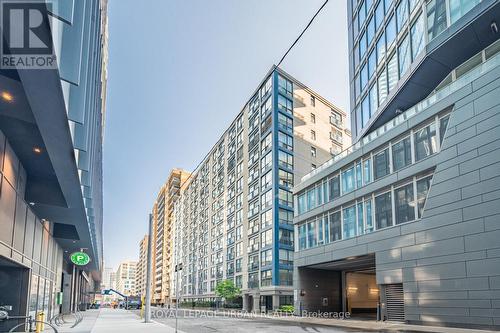 1110 - 75 Dalhousie Street, Toronto, ON - Outdoor