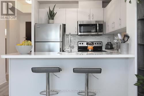 611 - 1 Cole Street, Toronto, ON - Indoor Photo Showing Kitchen With Stainless Steel Kitchen With Upgraded Kitchen