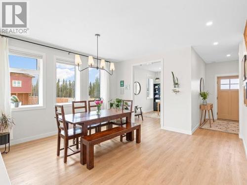 102 Leota Street, Whitehorse, YT - Indoor Photo Showing Dining Room