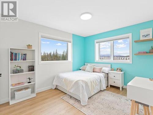 102 Leota Street, Whitehorse, YT - Indoor Photo Showing Bedroom