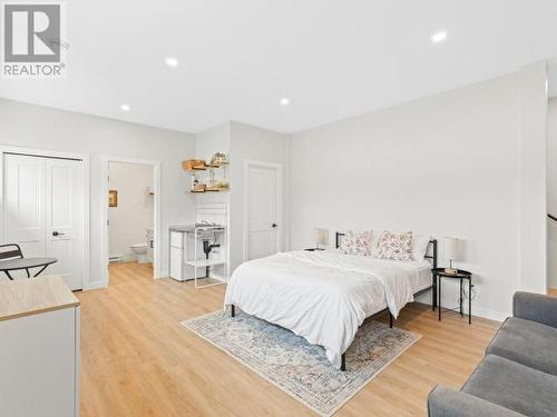 102 Leota Street, Whitehorse, YT - Indoor Photo Showing Bedroom