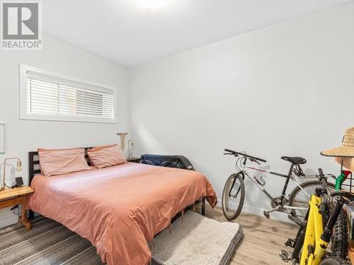 102 Leota Street, Whitehorse, YT - Indoor Photo Showing Bedroom