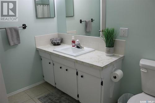 608 Windover Avenue, Moosomin, SK - Indoor Photo Showing Bathroom