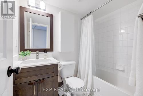 212 - 20 Foundry Avenue, Toronto, ON - Indoor Photo Showing Bathroom