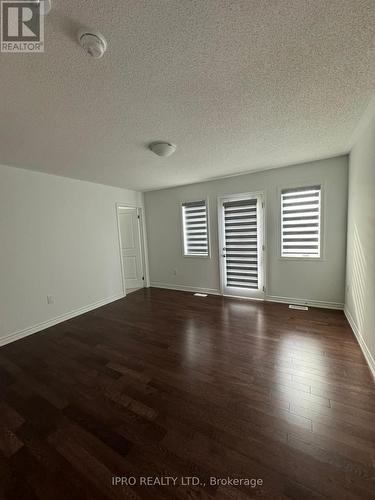 1369 Kobzar Drive, Oakville, ON - Indoor Photo Showing Other Room