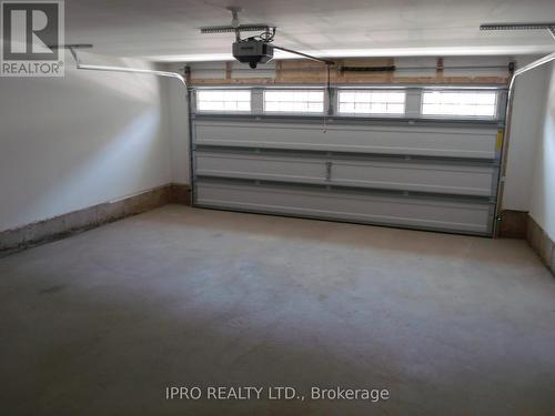 1369 Kobzar Drive, Oakville, ON - Indoor Photo Showing Garage