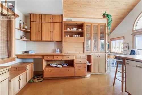 50 N Robichaud, Aldouane, NB - Indoor Photo Showing Kitchen