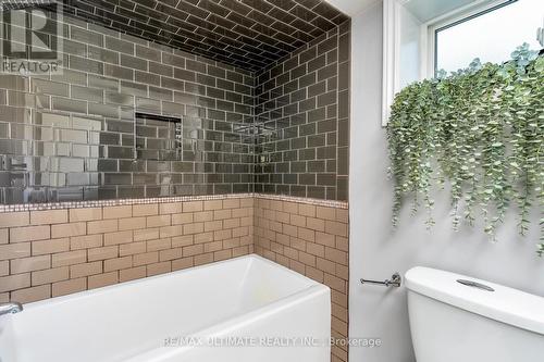 290 Westmount Avenue, Toronto, ON - Indoor Photo Showing Bathroom