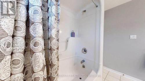 1250 Ormond Drive, Oshawa, ON - Indoor Photo Showing Bathroom