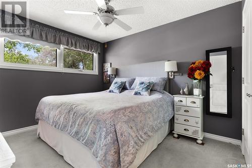 673 Dalgliesh Drive, Regina, SK - Indoor Photo Showing Bedroom