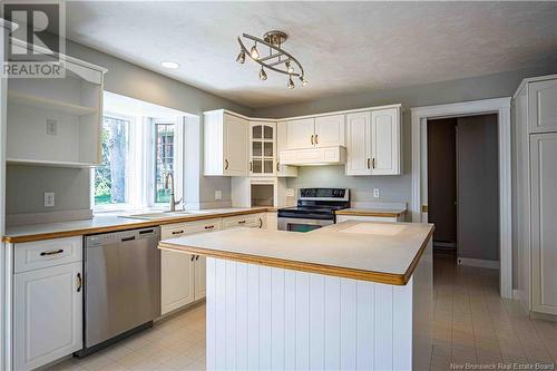 326 Kimble Drive, Fredericton, NB - Indoor Photo Showing Kitchen