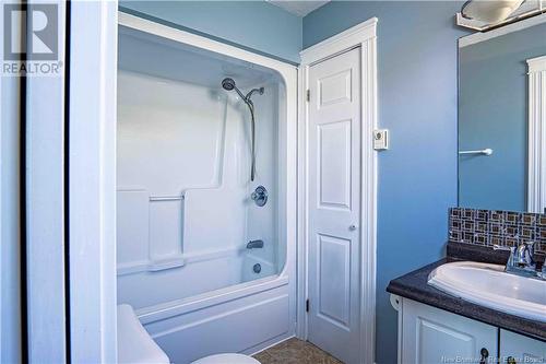 326 Kimble Drive, Fredericton, NB - Indoor Photo Showing Bathroom