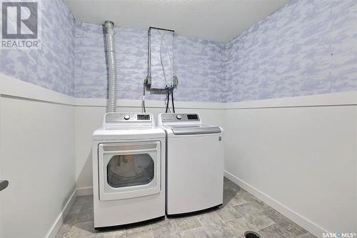 346 Retallack Street, Regina, SK - Indoor Photo Showing Laundry Room