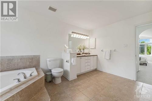 222 Allgrove Way, Ottawa, ON - Indoor Photo Showing Bathroom