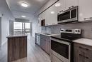 49 Walnut Street S|Unit #1809, Hamilton, ON  - Indoor Photo Showing Kitchen With Upgraded Kitchen 