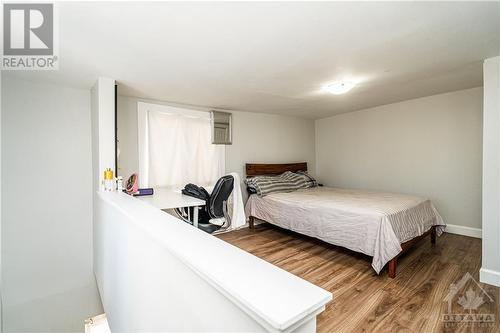 358 Booth Street, Ottawa, ON - Indoor Photo Showing Bedroom
