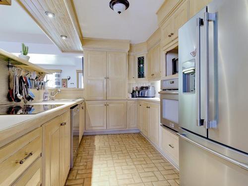 Kitchen - 679  - 679A Rue Riopel, L'Épiphanie, QC - Indoor Photo Showing Kitchen