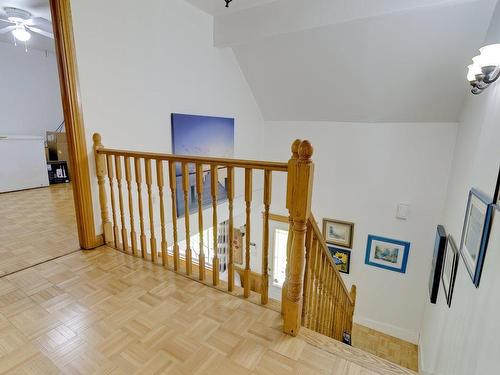 Staircase - 679  - 679A Rue Riopel, L'Épiphanie, QC - Indoor Photo Showing Other Room