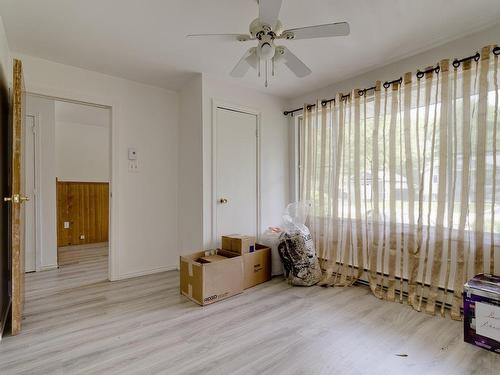 Living room - 679  - 679A Rue Riopel, L'Épiphanie, QC - Indoor Photo Showing Other Room