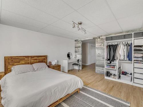 Chambre Ã Â coucher - 2235 Rue Lauréat-Vallière, Lévis (Les Chutes-De-La-Chaudière-Est), QC - Indoor Photo Showing Bedroom