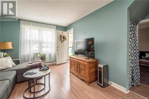 278 Watson Street, Saint John, NB - Indoor Photo Showing Living Room