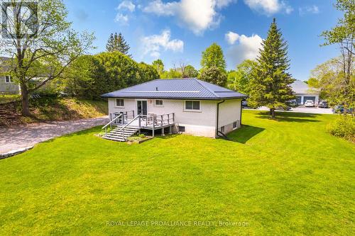 2 Newton Avenue, Havelock-Belmont-Methuen, ON - Outdoor With Deck Patio Veranda