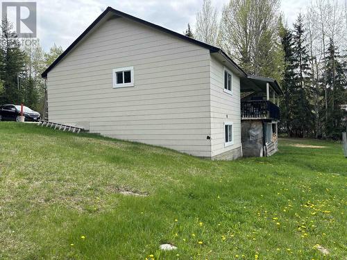 4046 Eagle Creek Road, 100 Mile House, BC - Outdoor With Exterior