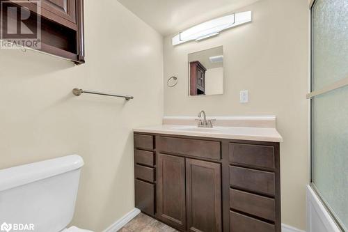 595 Victoria Avenue, Belleville, ON - Indoor Photo Showing Bathroom