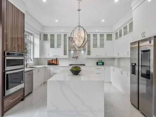 88 Bellamy Rd S, Toronto, ON - Indoor Photo Showing Kitchen With Upgraded Kitchen