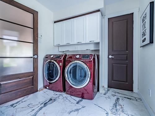 Laundry room - 2275 Rg Bas-De-La-Riviere, Nicolet, QC - Indoor Photo Showing Laundry Room