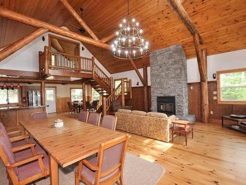 27 Little Sand Lake, District Of Kenora, ON - Indoor With Fireplace