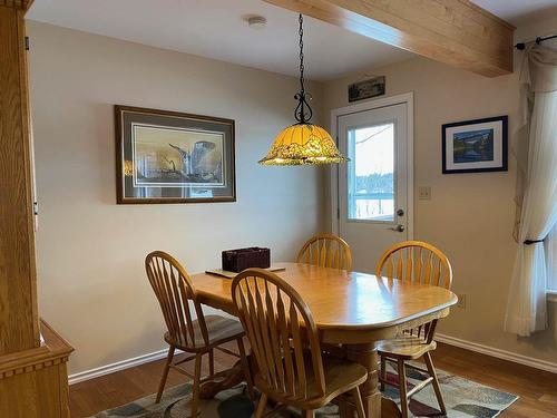 141 Sunset Drive, Schreiber, ON - Indoor Photo Showing Dining Room