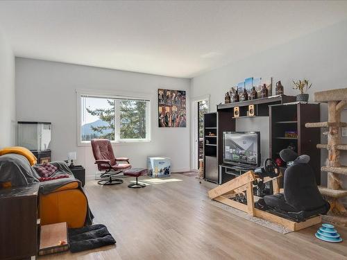 419-4830 Cedar Ridge Pl, Nanaimo, BC - Indoor