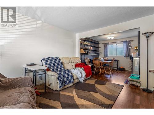 805-807 Mitchell Road, Kelowna, BC - Indoor Photo Showing Other Room