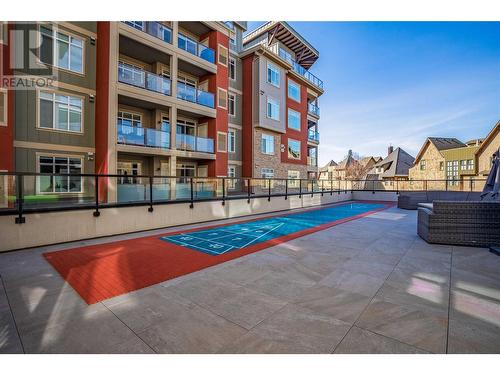 529 Truswell Road Unit# 604, Kelowna, BC - Outdoor With In Ground Pool