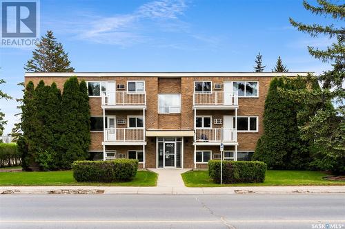 19 4505 Rae Street, Regina, SK - Outdoor With Balcony With Facade