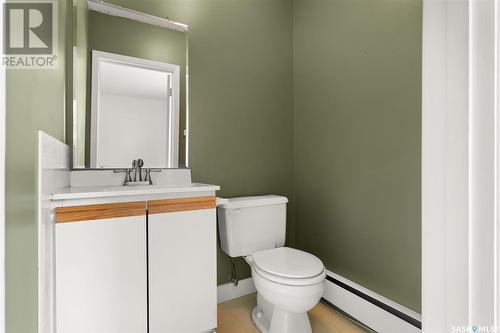 19 4505 Rae Street, Regina, SK - Indoor Photo Showing Bathroom