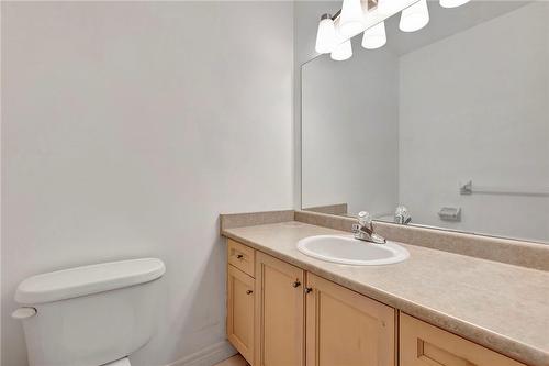 11 Fortissimo Drive, Hamilton, ON - Indoor Photo Showing Bathroom