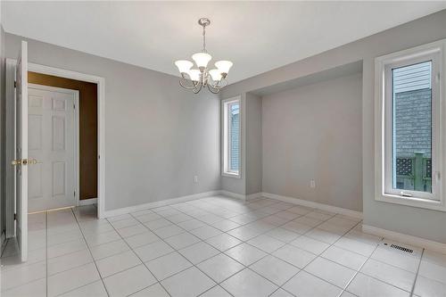 11 Fortissimo Drive, Hamilton, ON - Indoor Photo Showing Other Room