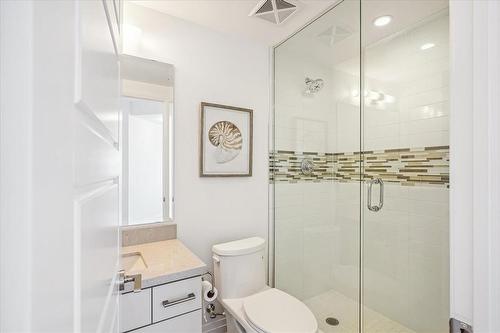 2025 Maria Street|Unit #1104, Burlington, ON - Indoor Photo Showing Bathroom