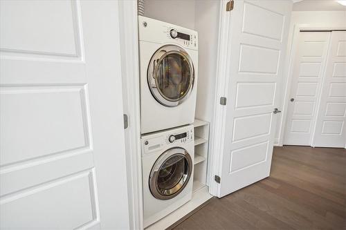 2025 Maria Street|Unit #1104, Burlington, ON - Indoor Photo Showing Laundry Room