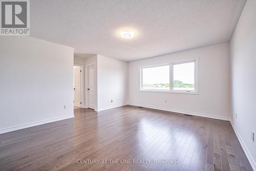 37 Maskell Crescent, Whitby, ON - Indoor Photo Showing Other Room