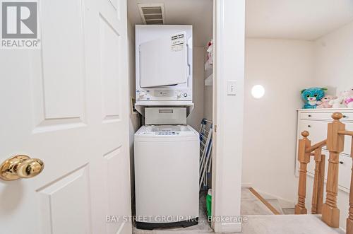 24 - 37 Four Winds Drive, Toronto, ON - Indoor Photo Showing Laundry Room