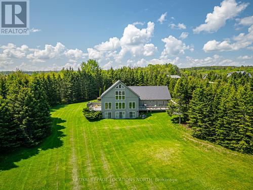 9197 County 91 Road, Clearview, ON - Outdoor With View