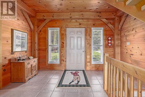 9197 County 91 Road, Clearview, ON - Indoor Photo Showing Other Room